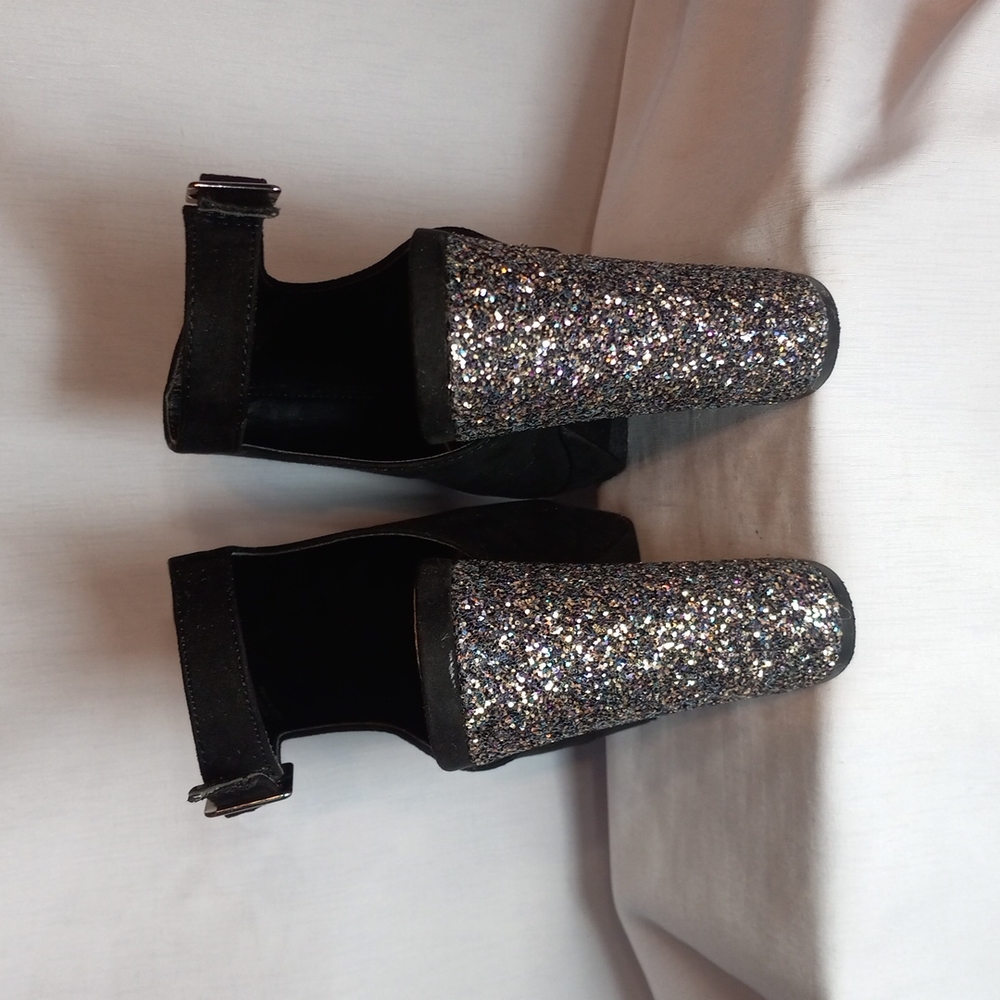 Charlotte Russe - Picture 2 of 5